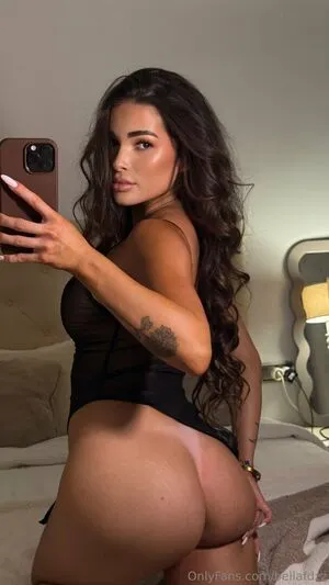 Bellafdzz OnlyFans Leaked Free Thumbnail Picture - #levB5lFdIM