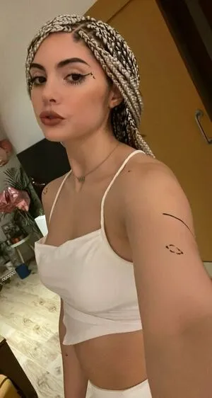 Bellaroxe OnlyFans Leaked Free Thumbnail Picture - #cM8ZuQYT6G