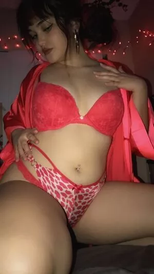 Bellaviperxxx Profile Thumbnail