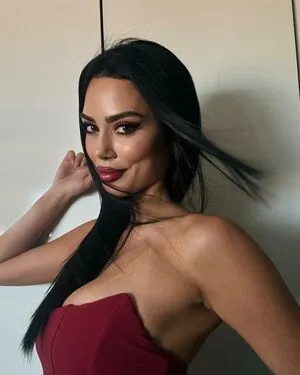 Berna Calanthe OnlyFans Leaked Free Thumbnail Picture - #PyPpliFX4m