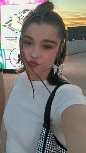 Berta Castan E OnlyFans Leaked Free Thumbnail Picture - #vrRdfMsZIv