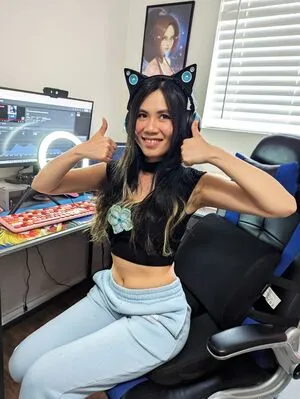 Bessy Q OnlyFans Leaked Free Thumbnail Picture - #3CMMXgPpyx
