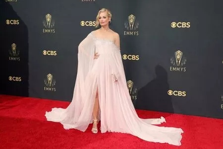 Beth Behrs OnlyFans Leaked Free Thumbnail Picture - #EXfe1yrqeO