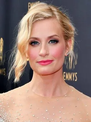 Beth Behrs OnlyFans Leaked Free Thumbnail Picture - #LRmGVNIHYs