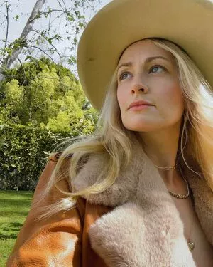 Beth Behrs OnlyFans Leaked Free Thumbnail Picture - #y1IA12qkmd