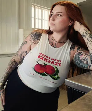 Bethany Foster Thumbnail Picture