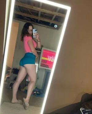 Bethmunroemusic OnlyFans Leaked Free Thumbnail Picture - #1S4w5FcL36
