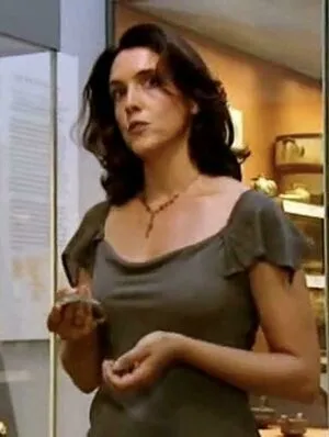 Bettany Hughes Thumbnail Picture