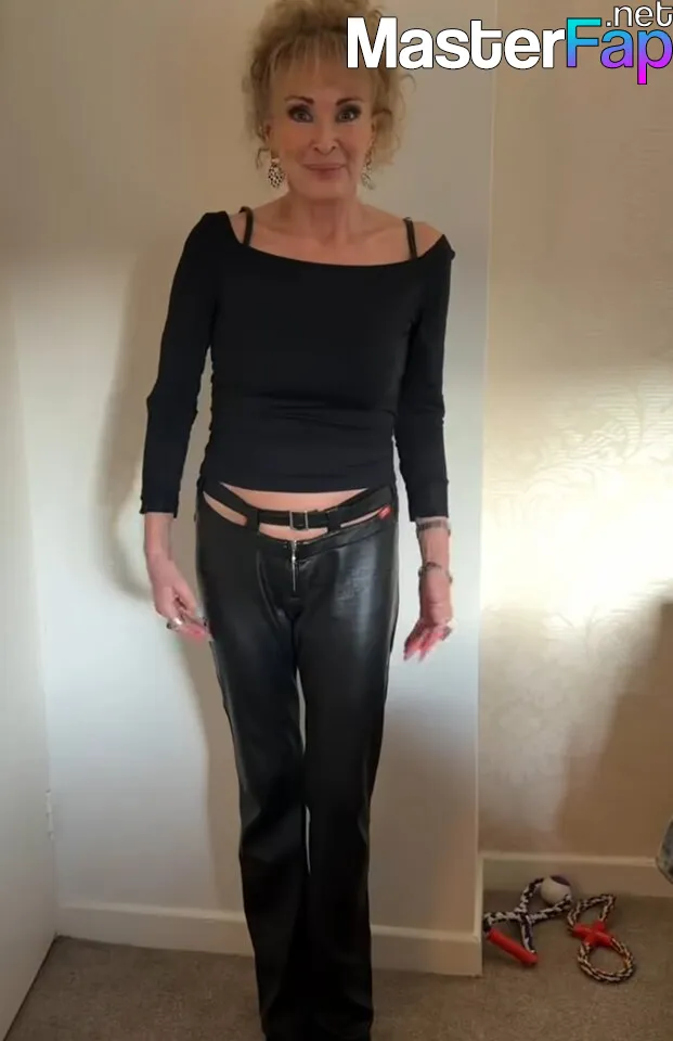 Bev Callard OnlyFans Leak Picture - #Ye6I1j4bqY.