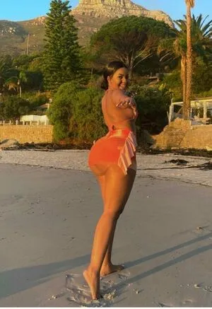 Beverly Tlhako Thumbnail Picture