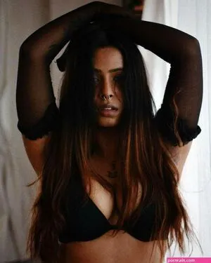 Bhindeshi OnlyFans Leaked Free Thumbnail Picture - #L4clJrhn7e
