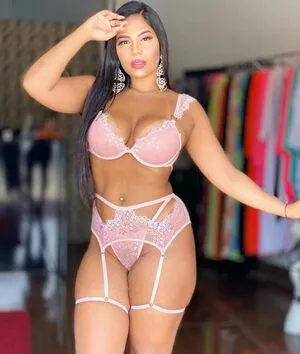 Bianca Bezerra Thumbnail Picture