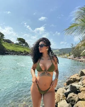 Biancaoficial Thumbnail Picture