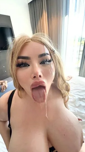 Bibi Bugatti OnlyFans Leaked Free Thumbnail Picture - #FMecjMaf0f