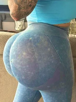 Big Booty Aly Thumbnail Picture