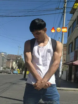 Big Eze23 OnlyFans Leaked Free Thumbnail Picture - #AO0ycwMxwR
