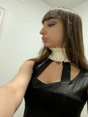 Big Noses OnlyFans Leaked Free Thumbnail Picture - #4DFPyC0MAY