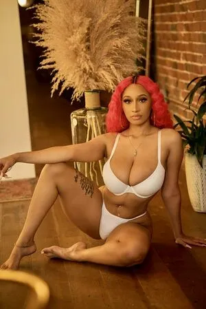 Biggiebando Thumbnail Picture