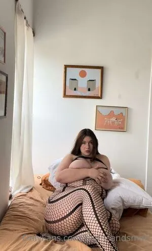 Bigtitsandsmart Thumbnail Picture