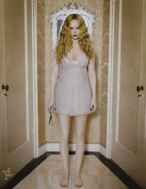 Bijou Phillips Thumbnail Picture