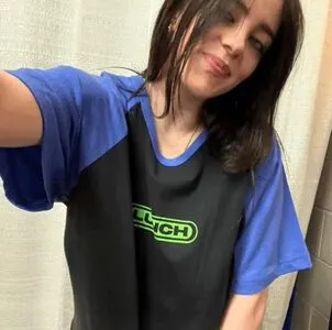 Billie Eilish OnlyFans Leaked Free Thumbnail Picture - #0KBUPSVXra