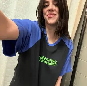 Billie Eilish OnlyFans Leaked Free Thumbnail Picture - #AcitcSeexR