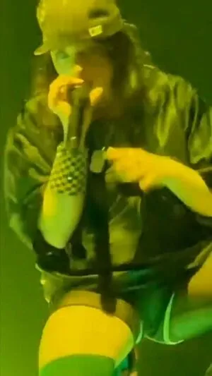 Billie Eilish OnlyFans Leaked Free Thumbnail Picture - #GNJojAztKA