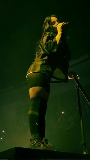 Billie Eilish OnlyFans Leaked Free Thumbnail Picture - #Hm9rJ2baps