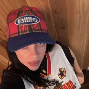 Billie Eilish OnlyFans Leaked Free Thumbnail Picture - #InLhD5Zl8Q