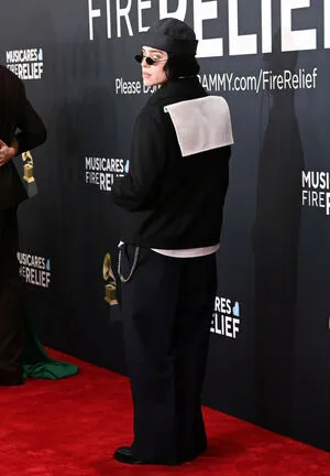 Billie Eilish OnlyFans Leaked Free Thumbnail Picture - #KCEnrT1LTa