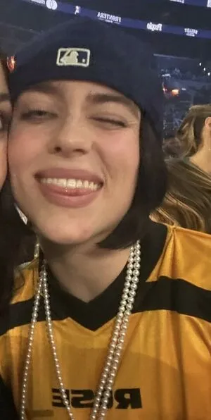 Billie Eilish OnlyFans Leaked Free Thumbnail Picture - #O0JDFPW8HW