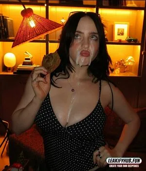 Billie Eilish OnlyFans Leaked Free Thumbnail Picture - #WaWP7yKDTS