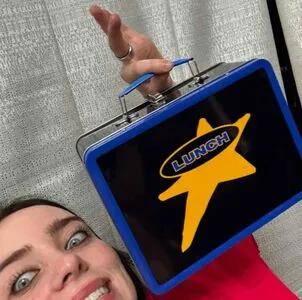 Billie Eilish OnlyFans Leaked Free Thumbnail Picture - #ftFg9Hwdfj