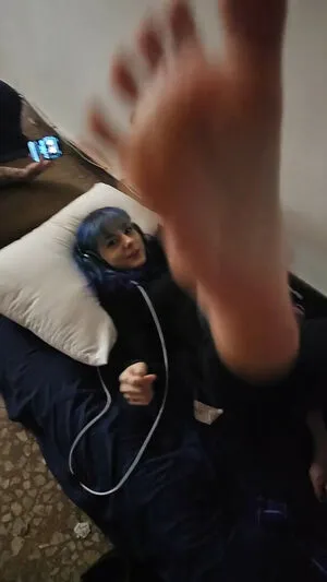 Binx OnlyFans Leaked Free Thumbnail Picture - #v4iynmyde2