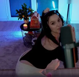Bisscute Thumbnail Picture