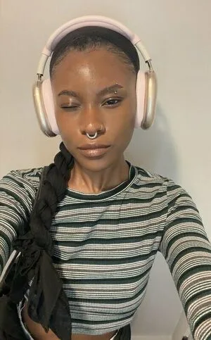 Bitesizedbrat Thumbnail Picture
