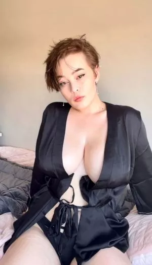 BitterBritt OnlyFans Leaked Free Thumbnail Picture - #G1TLD97iVZ