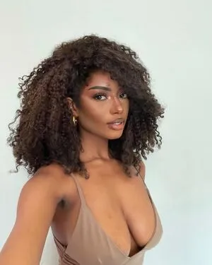 Blackjocondee Thumbnail Picture
