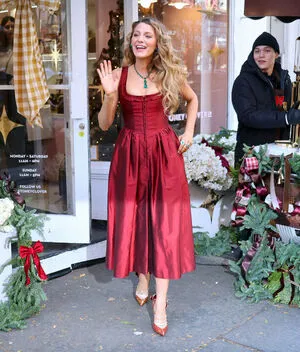Blake Lively OnlyFans Leaked Free Thumbnail Picture - #C7cZEJN6Gd