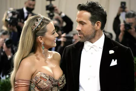 Blake Lively OnlyFans Leaked Free Thumbnail Picture - #FodF4XZQDV