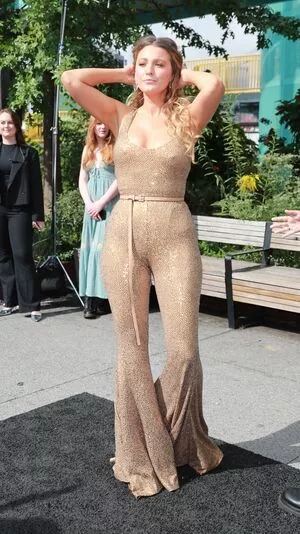 Blake Lively OnlyFans Leaked Free Thumbnail Picture - #HV0Ps9YKa3