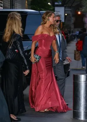 Blake Lively OnlyFans Leaked Free Thumbnail Picture - #igZQa9fPyA