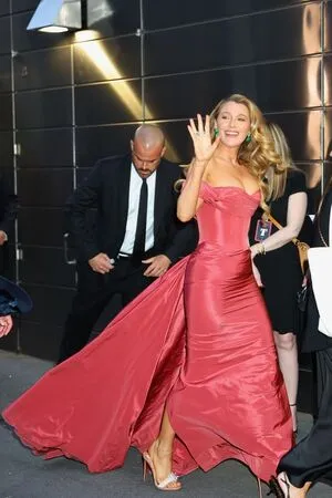 Blake Lively OnlyFans Leaked Free Thumbnail Picture - #kSOvYk3a2g