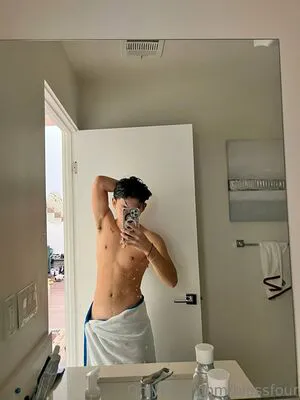 Blessfour OnlyFans Leaked Free Thumbnail Picture - #EI53Pemi12