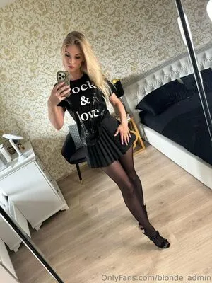 Blonde Admin OnlyFans Leaked Free Thumbnail Picture - #1eWLw3ztgf