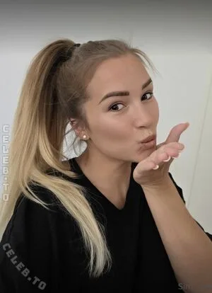 Blonde Model OnlyFans Leaked Free Thumbnail Picture - #D6Dp6amNJg