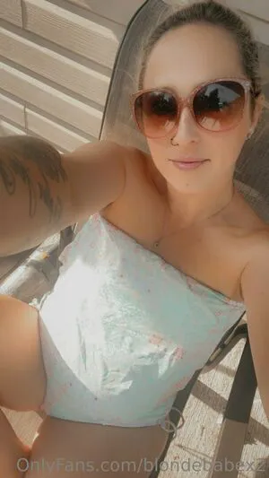 Blondebabex2 OnlyFans Leaked Free Thumbnail Picture - #Lk93TahaBy