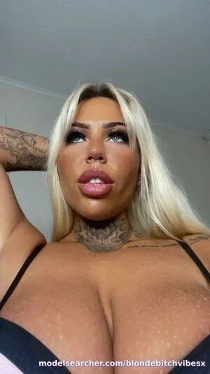 Blondebitchvibesx OnlyFans Leaked Free Thumbnail Picture - #fILMCmRZWa