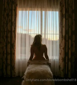 Blondebombshell18 OnlyFans Leaked Free Thumbnail Picture - #knoJEmQPdd