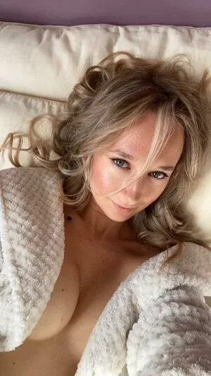 Blondedouce OnlyFans Leaked Free Thumbnail Picture - #31LLK5QsiO